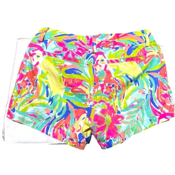 Lilly Pulitzer Floral Tropical The Callahan Shorts Women’s Sz 4 Mid Rise Cotton - Picture 2 of 10